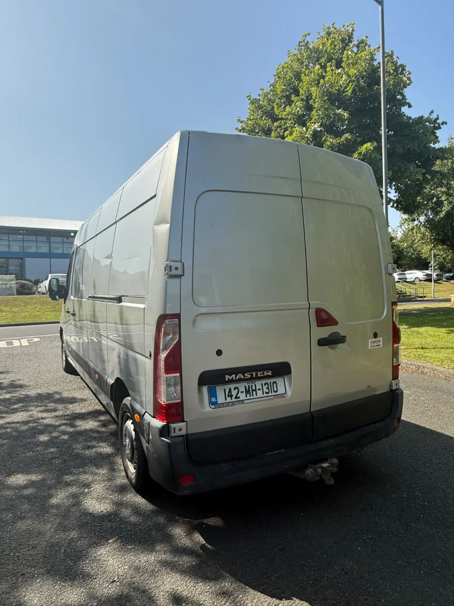 Renault Master 2014 Low mileage - Image 4