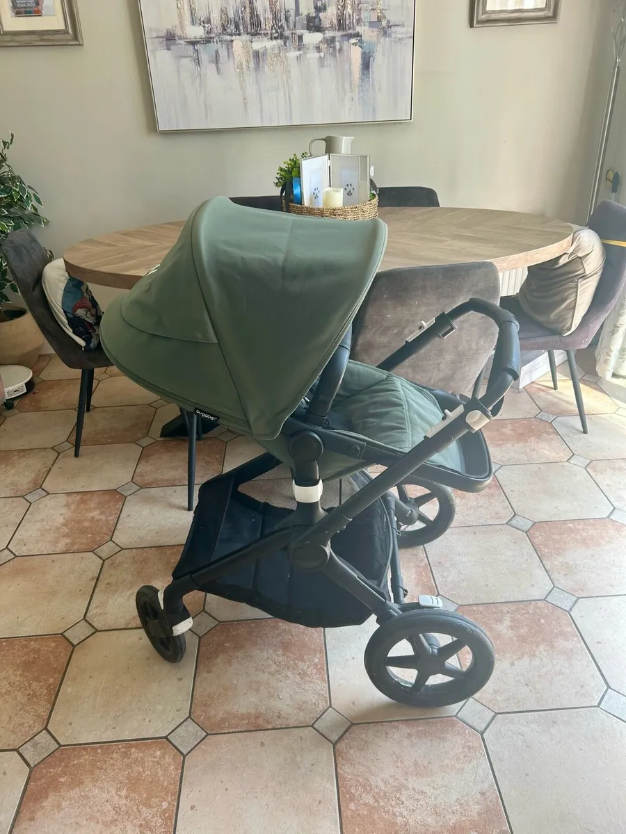 Bugaboo fox 3 stroller / bassinet - Image 2