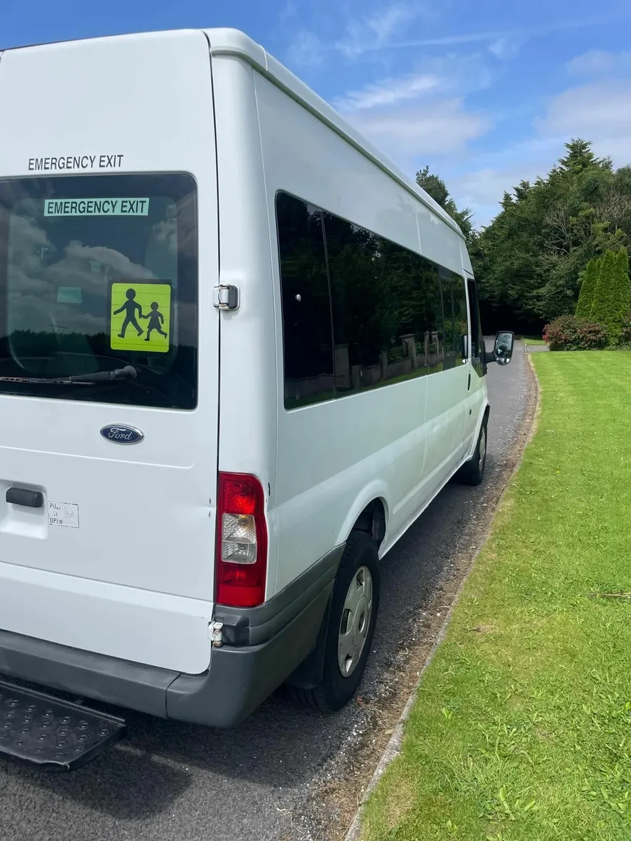 Ford Transit Minibus 2009 NEW DOE - Image 2
