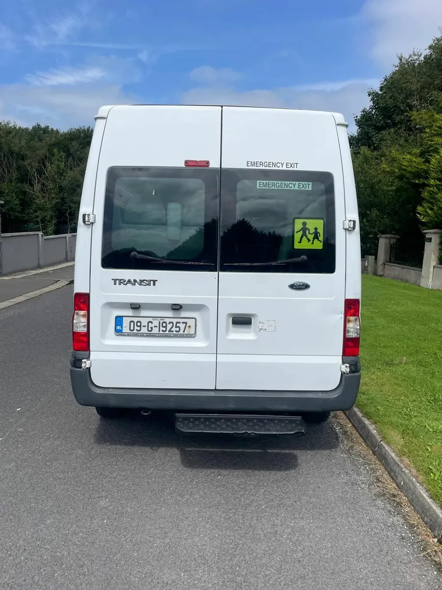 Ford Transit Minibus 2009 NEW DOE - Image 4