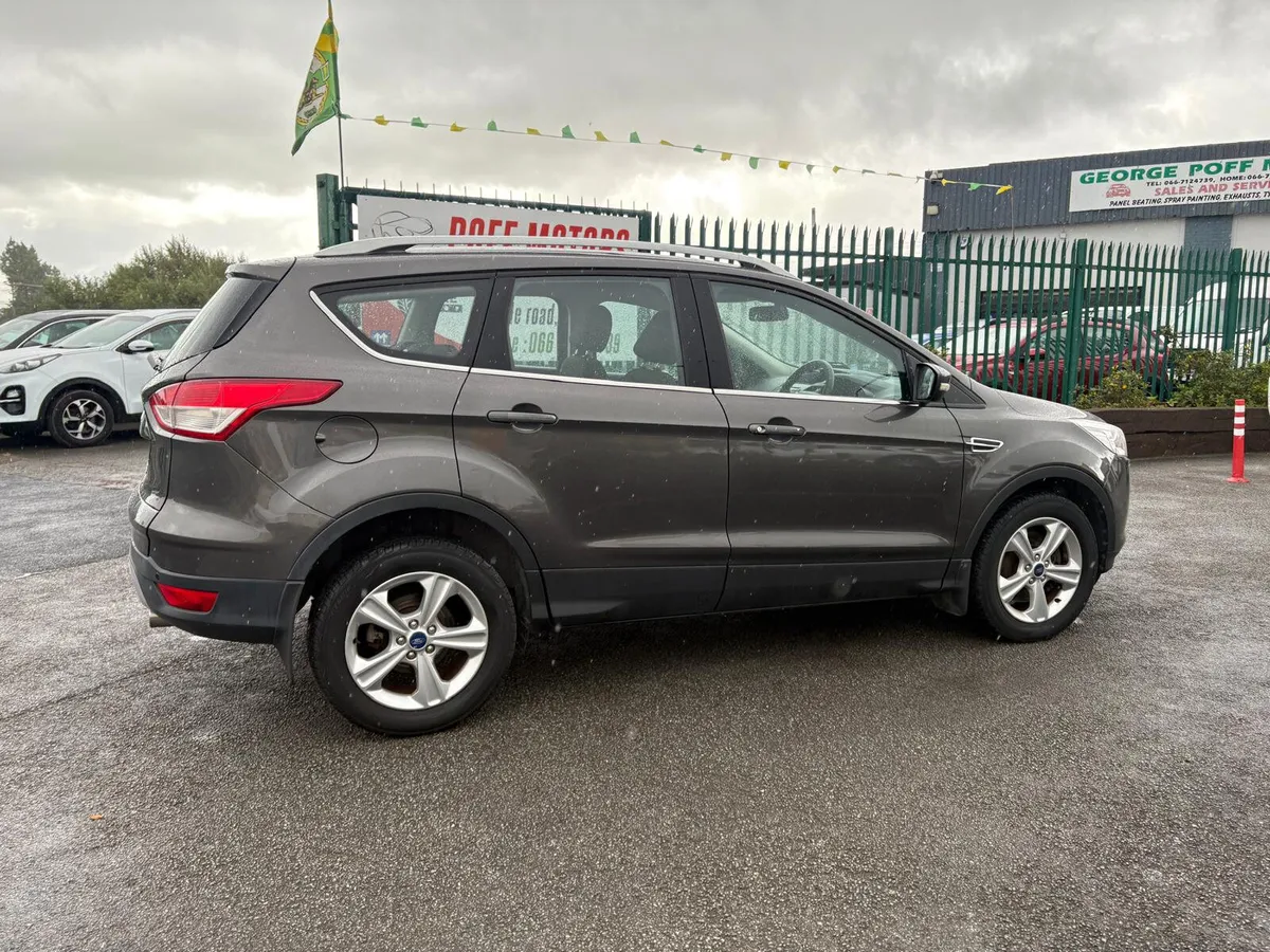 Ford Kuga 2015 - Image 4