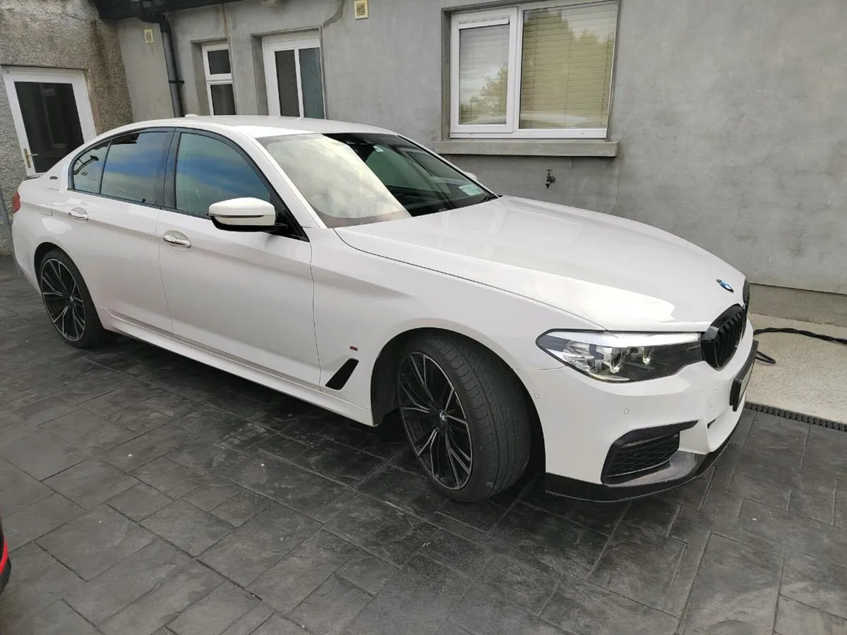 BMW 530e msport - Image 2