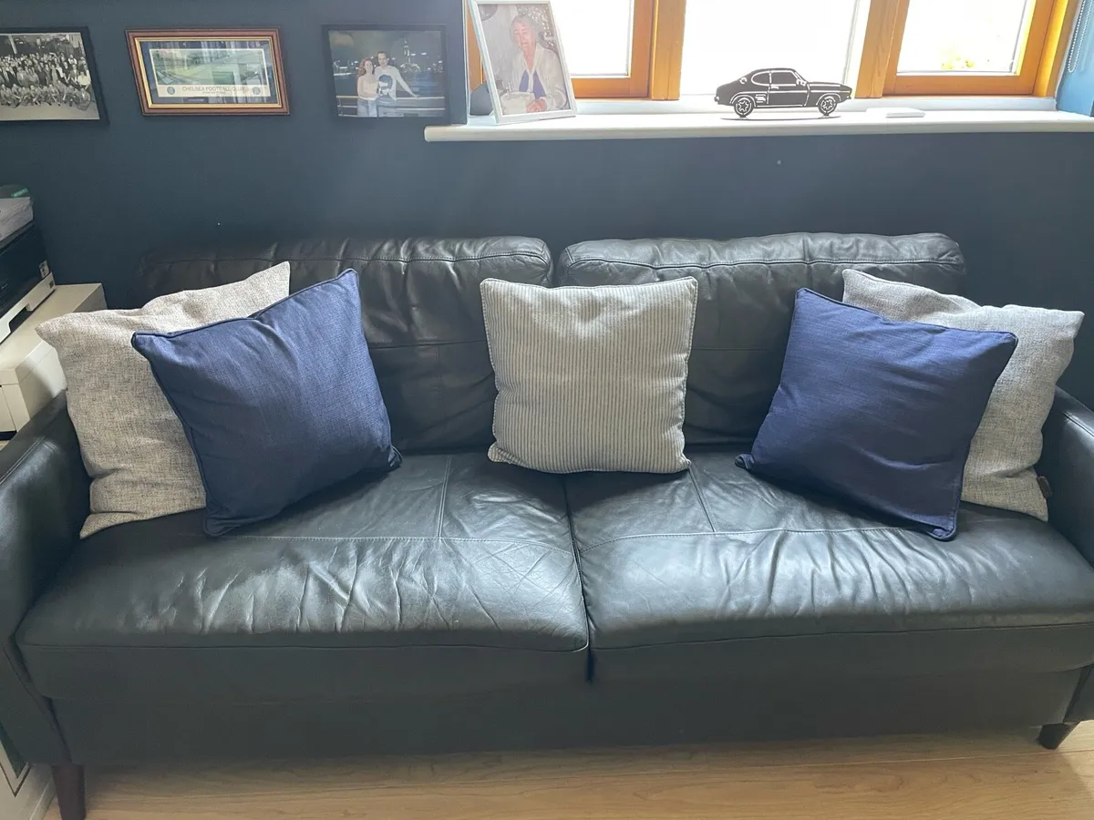 3 seater leather sofa & coffee tables - Image 1