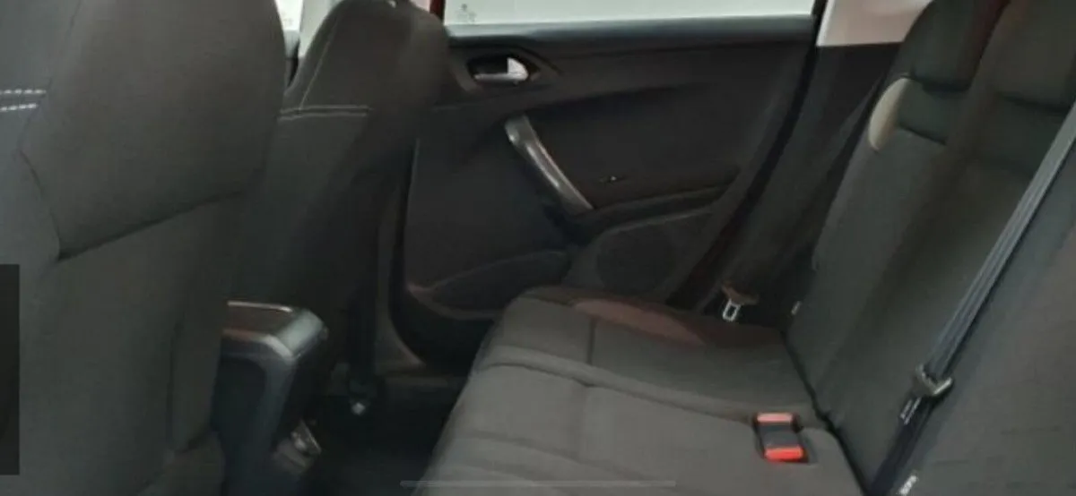 Peugeot 2008 2018 - Image 2