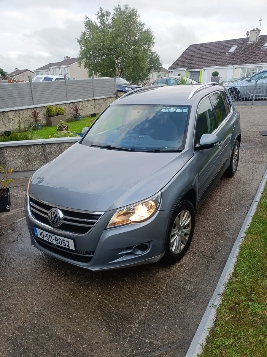 Volkswagen Tiguan 2010 - Image 1