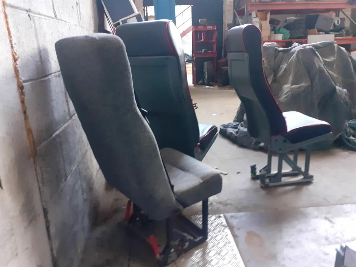 Seats and ramp - Image 2