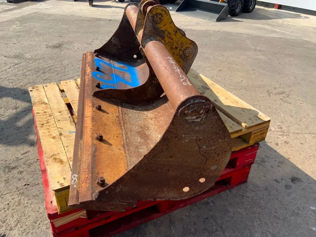 60" GEITH GRADING BUCKET.....45mm PINS......23c. - Image 4