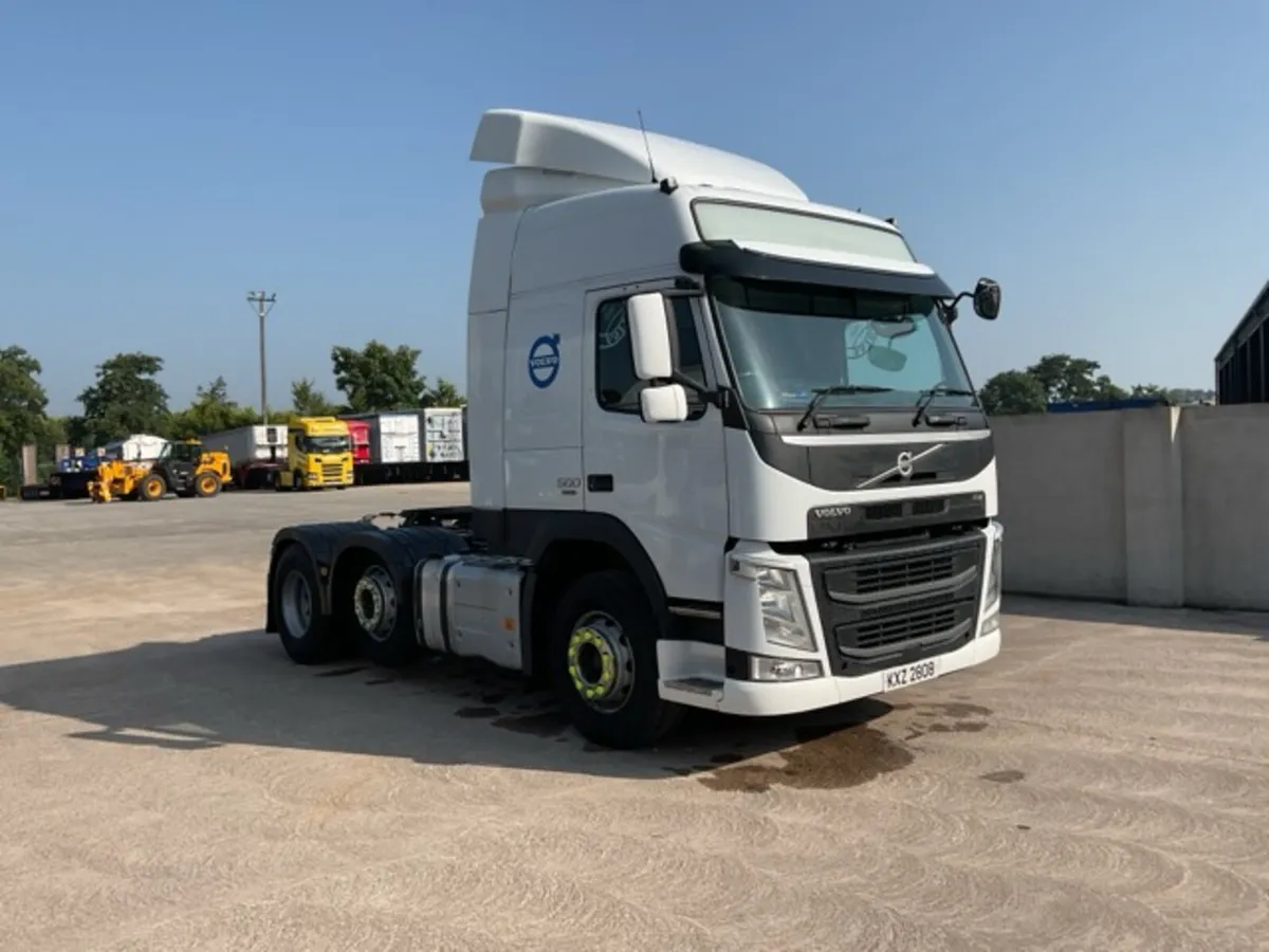 2017 Volvo FM500 6x2 - Image 1