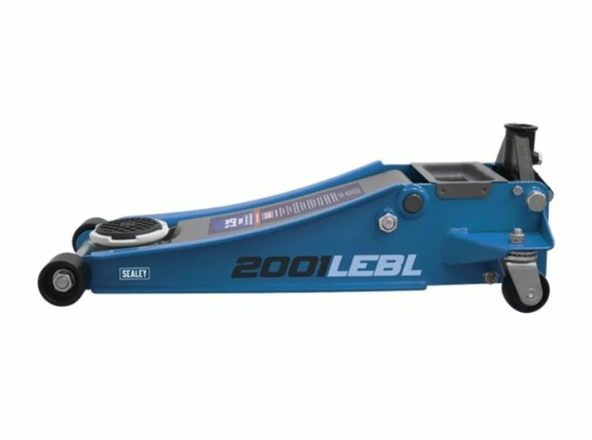 Trolley Jack 2.25 Tonne Low Profile Rocket Lift - Image 2