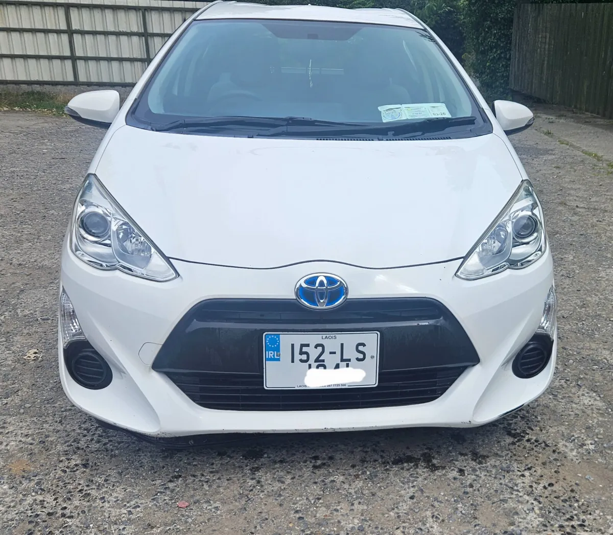 Toyota Aqua 2015 1.5petrol Hybrid Automatic - Image 2