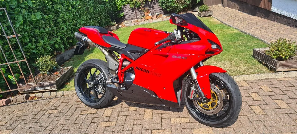 DUCATI 848 evo 2011 - Image 3