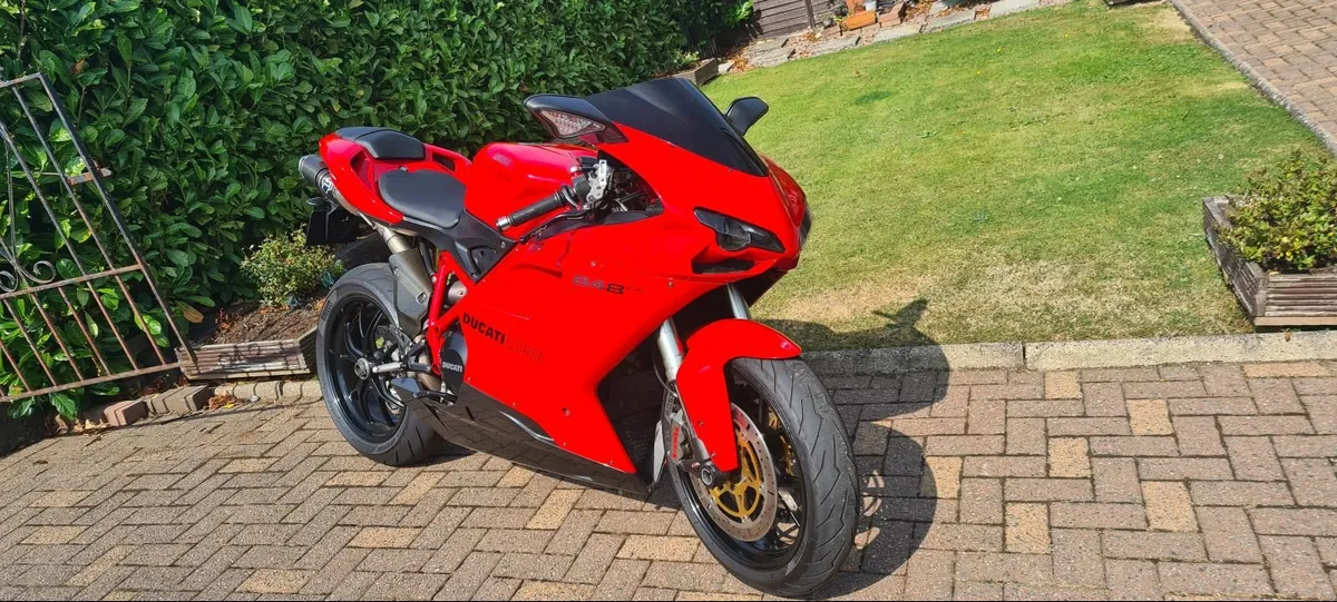 DUCATI 848 evo 2011 - Image 1