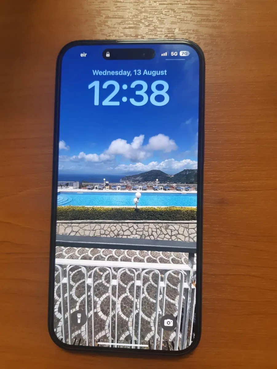 iPhone 14 Pro Max - Image 1