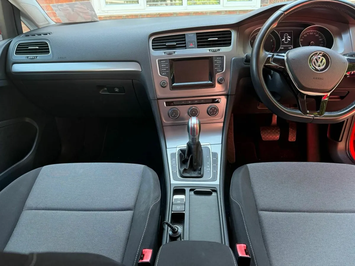 Volkswagen Golf 2014 - Image 4
