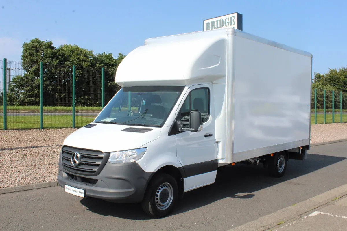 2022 Mercedes-Benz Sprinter 314 Luton Tail Lift - Image 1