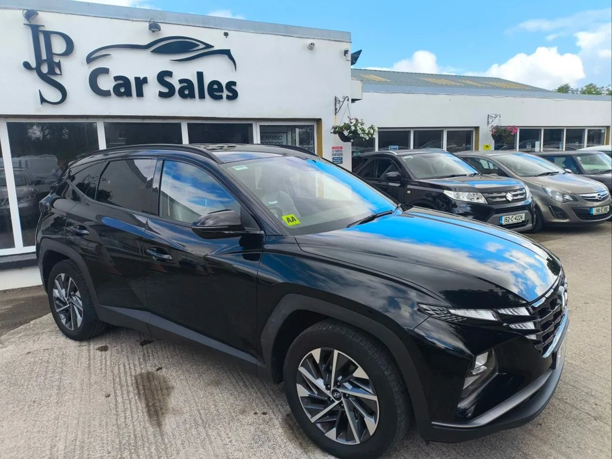 Hyundai Tucson 2WD Executive - Image 1