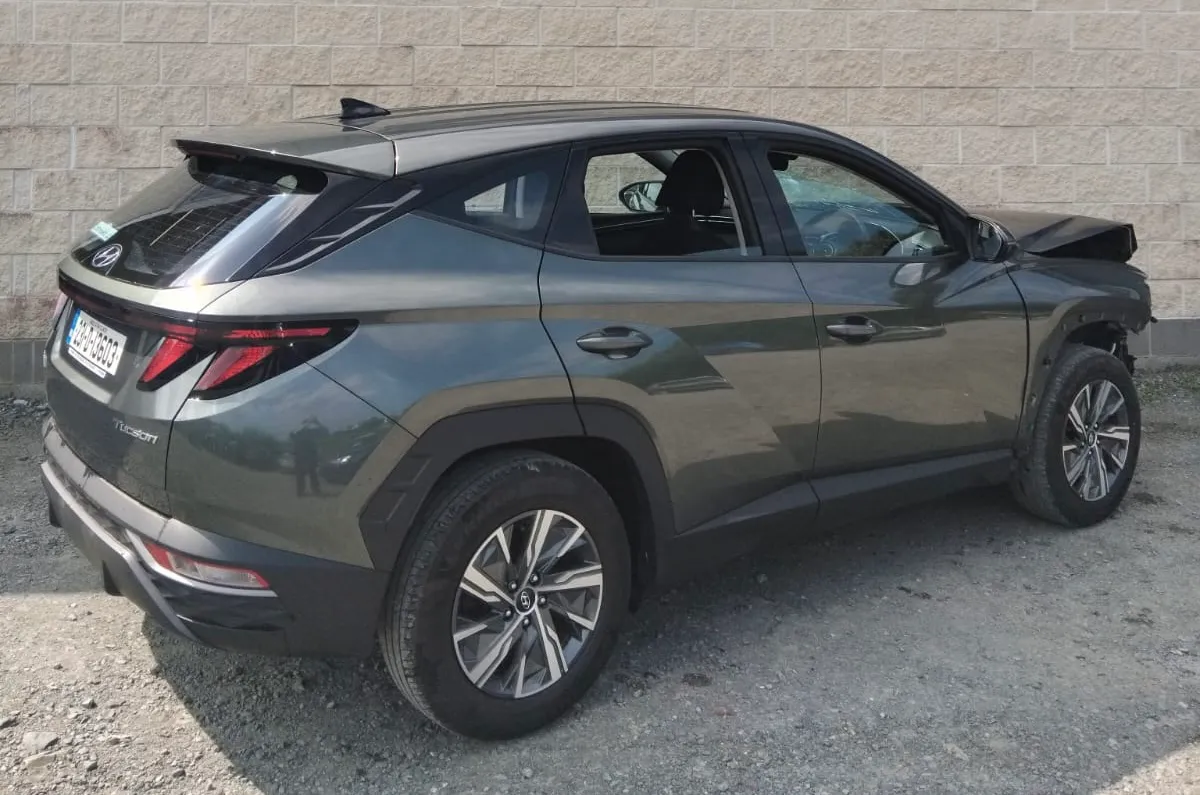 2023 HYHUNDAI TUSCON Diesel - Image 3