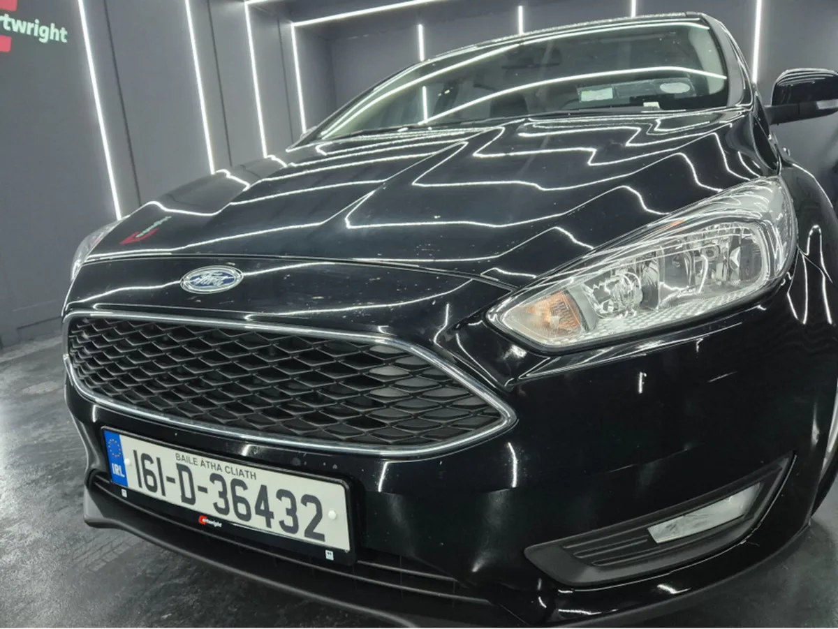 Ford Focus STYLE 1.5 TD 95PS 6SPEED 4DR - Image 3