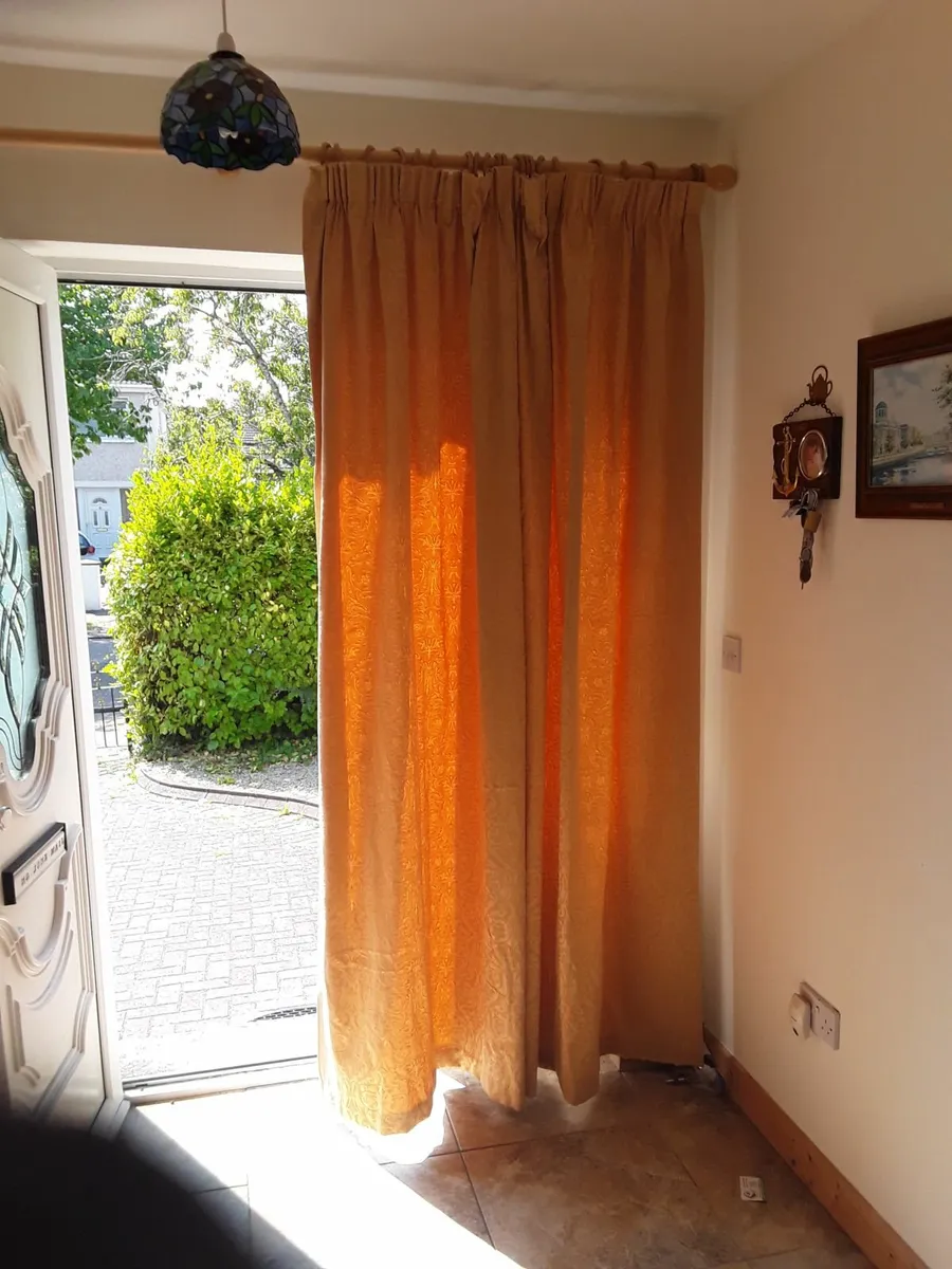 Gold or Amber coloured vintage curtains - Image 1