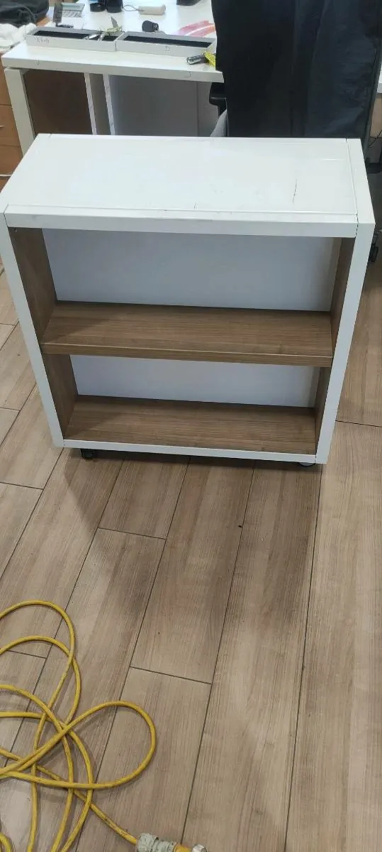 Premium book shelf on caster wheels - Image 3