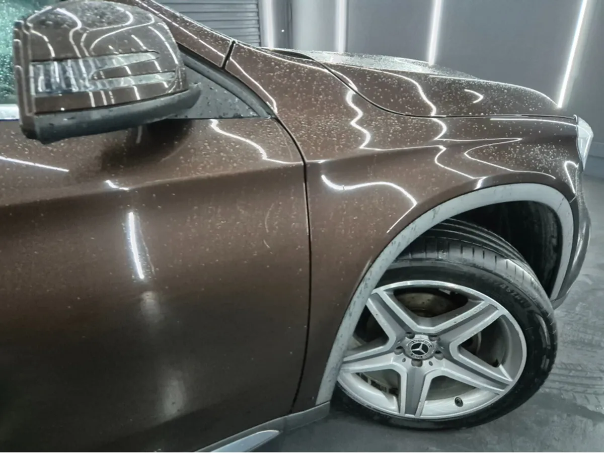 Mercedes-Benz GLA 200 D AMG 5DR AUTO - Image 3