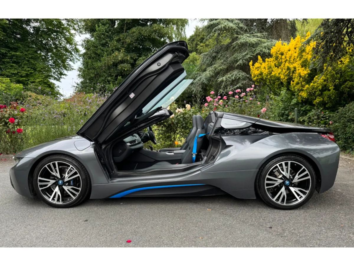 BMW i8 1.5 I 2DR AUTO - Image 1
