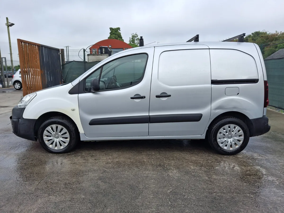 2017 Peugeot Partner  1.6 Diesel.Drive away - Image 2