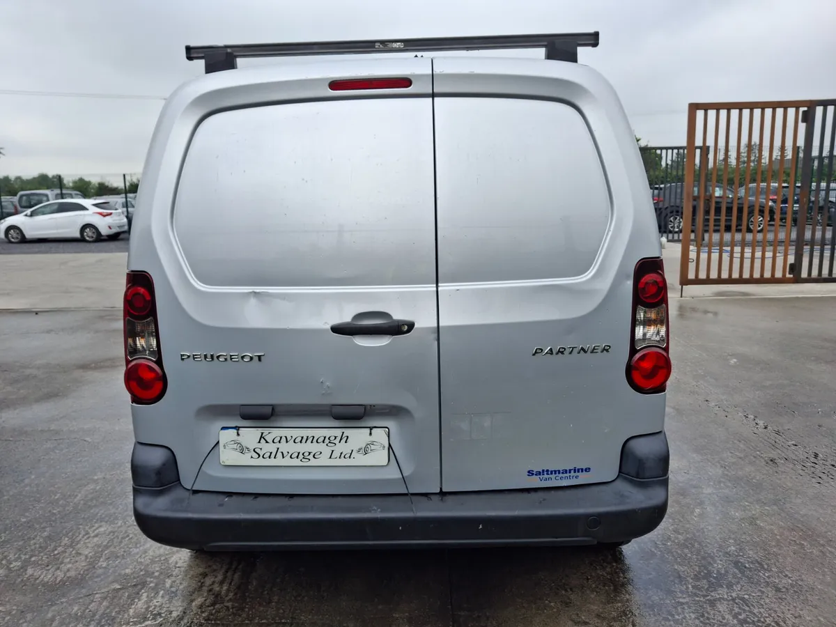 2017 Peugeot Partner  1.6 Diesel.Drive away - Image 4
