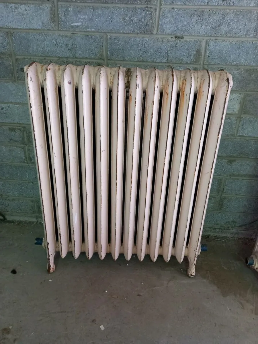 Cast iron radiators - Image 2