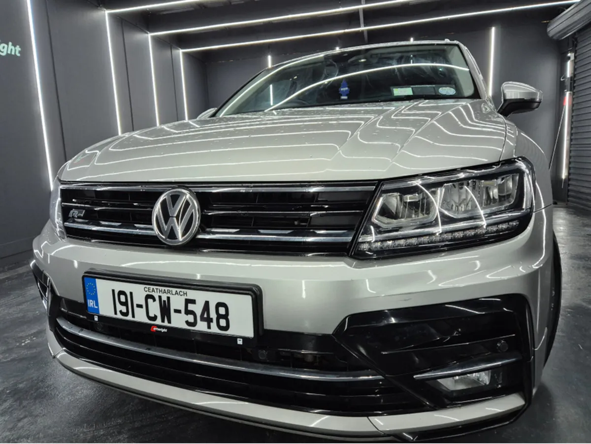Volkswagen Tiguan R-LINE AUTO 2.0 TDI 150HP - Image 3