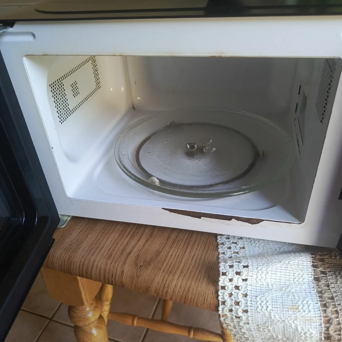 Microwave - Image 2