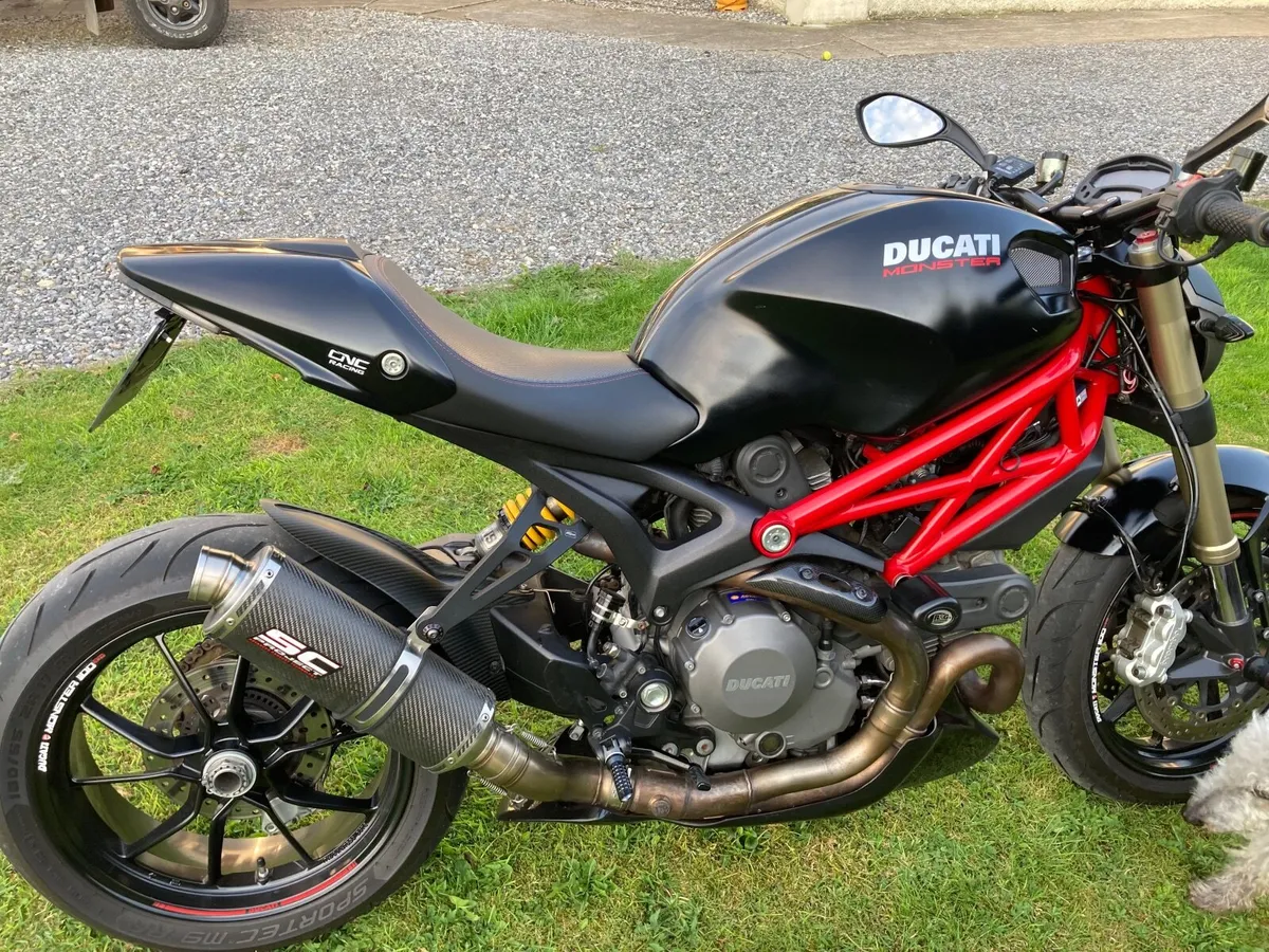 DUCATI monster  Other 2011 SWAP please read - Image 1