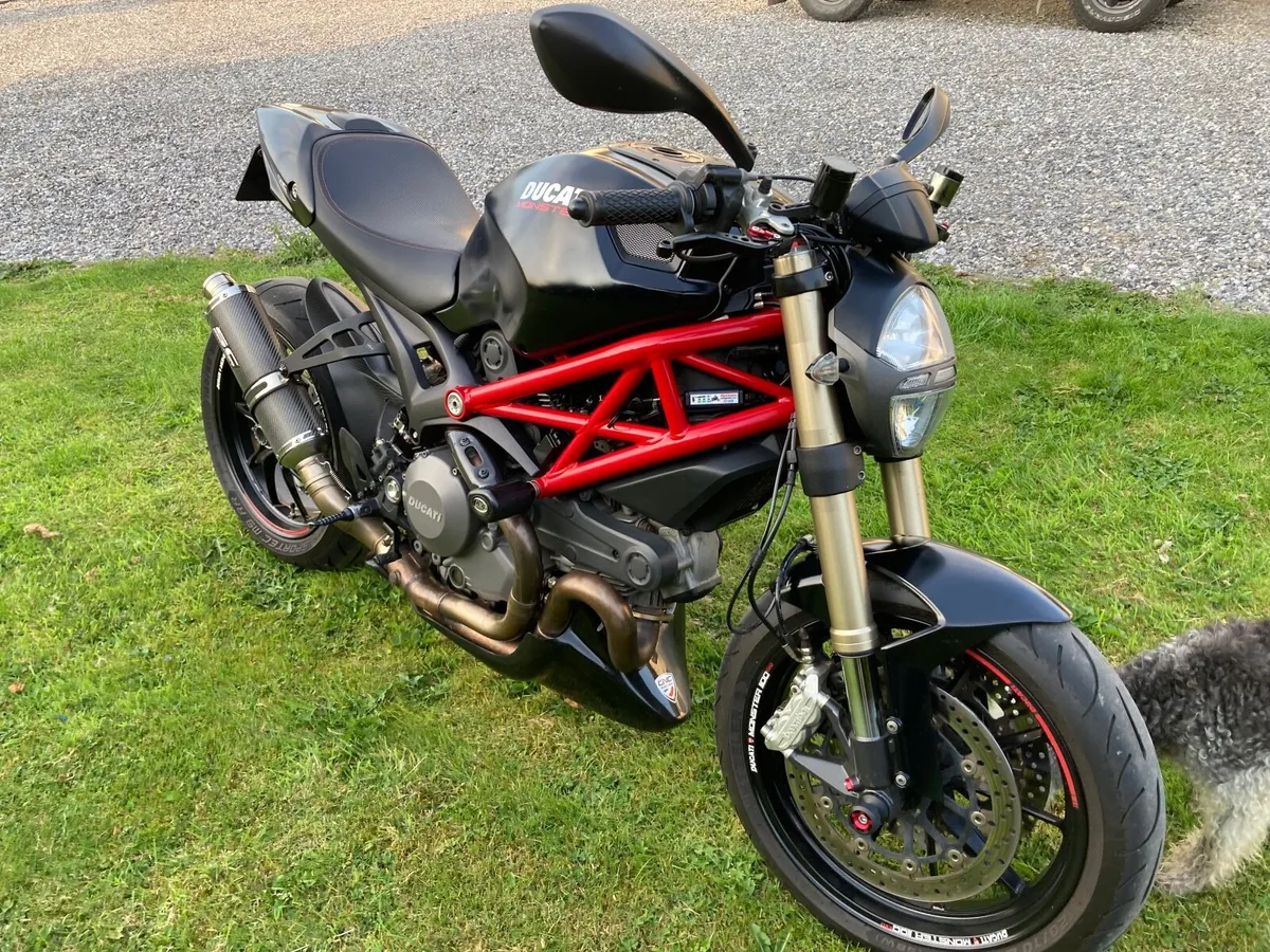 DUCATI monster  Other 2011 SWAP please read - Image 2