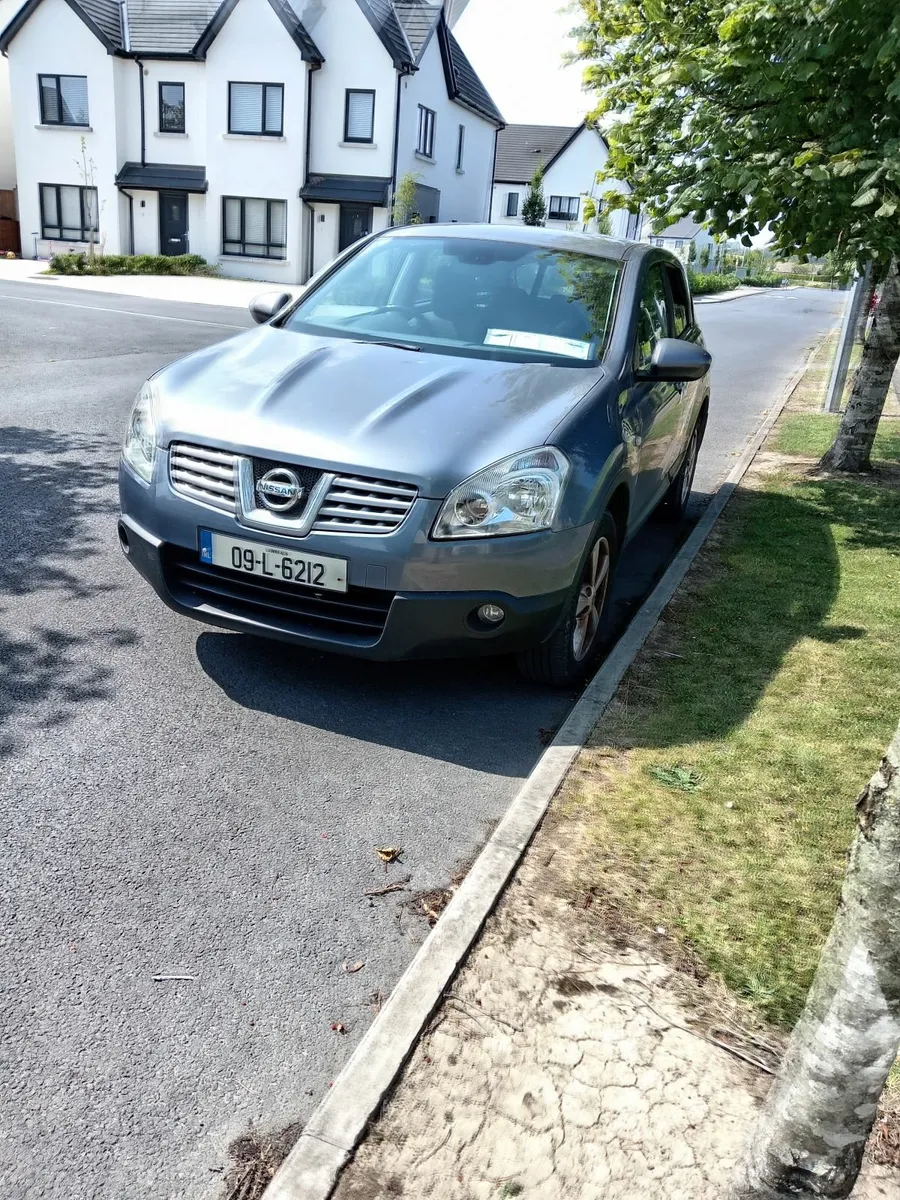 Nissan Qashqai 2009 - Image 1