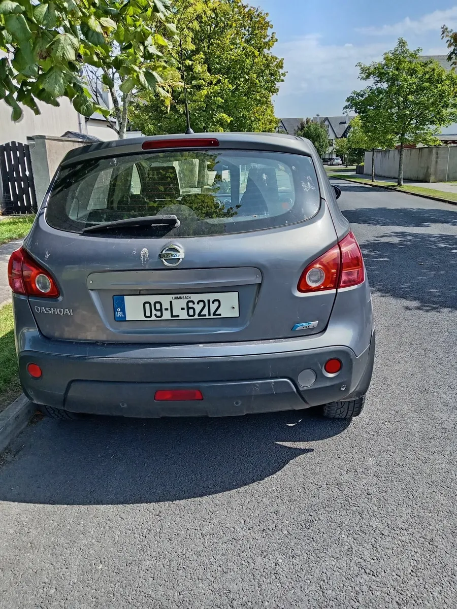 Nissan Qashqai 2009 - Image 3