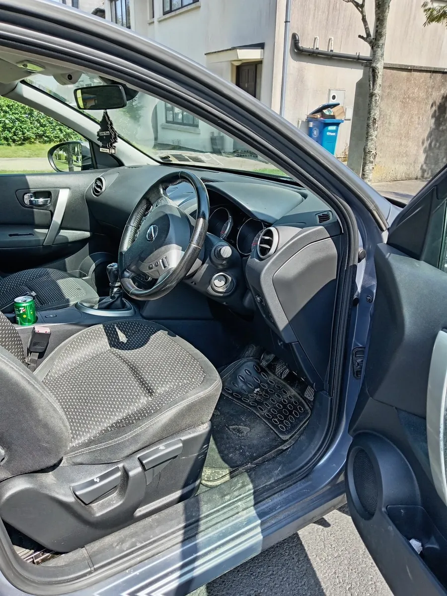 Nissan Qashqai 2009 - Image 4