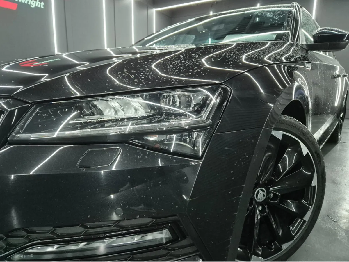Skoda Superb C SPORT 2.0 TDI 150HP 5DR - Image 2