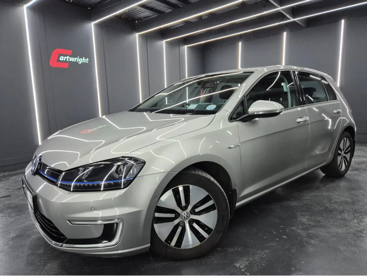 Volkswagen Golf 115bhp 5DR AUTO E-GOLF - Image 1