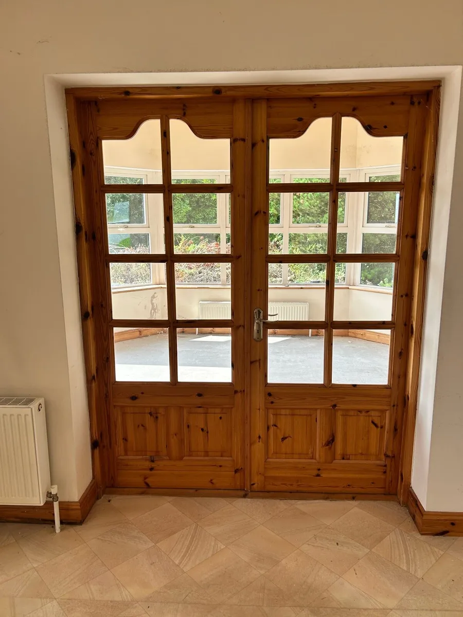 Pine doors - Image 1