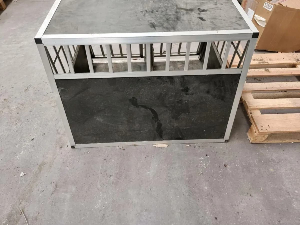 Dog transport box - Image 4