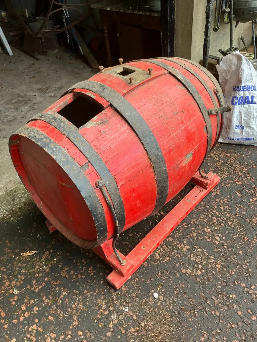 Antiqoe oak barrel on base - Image 2