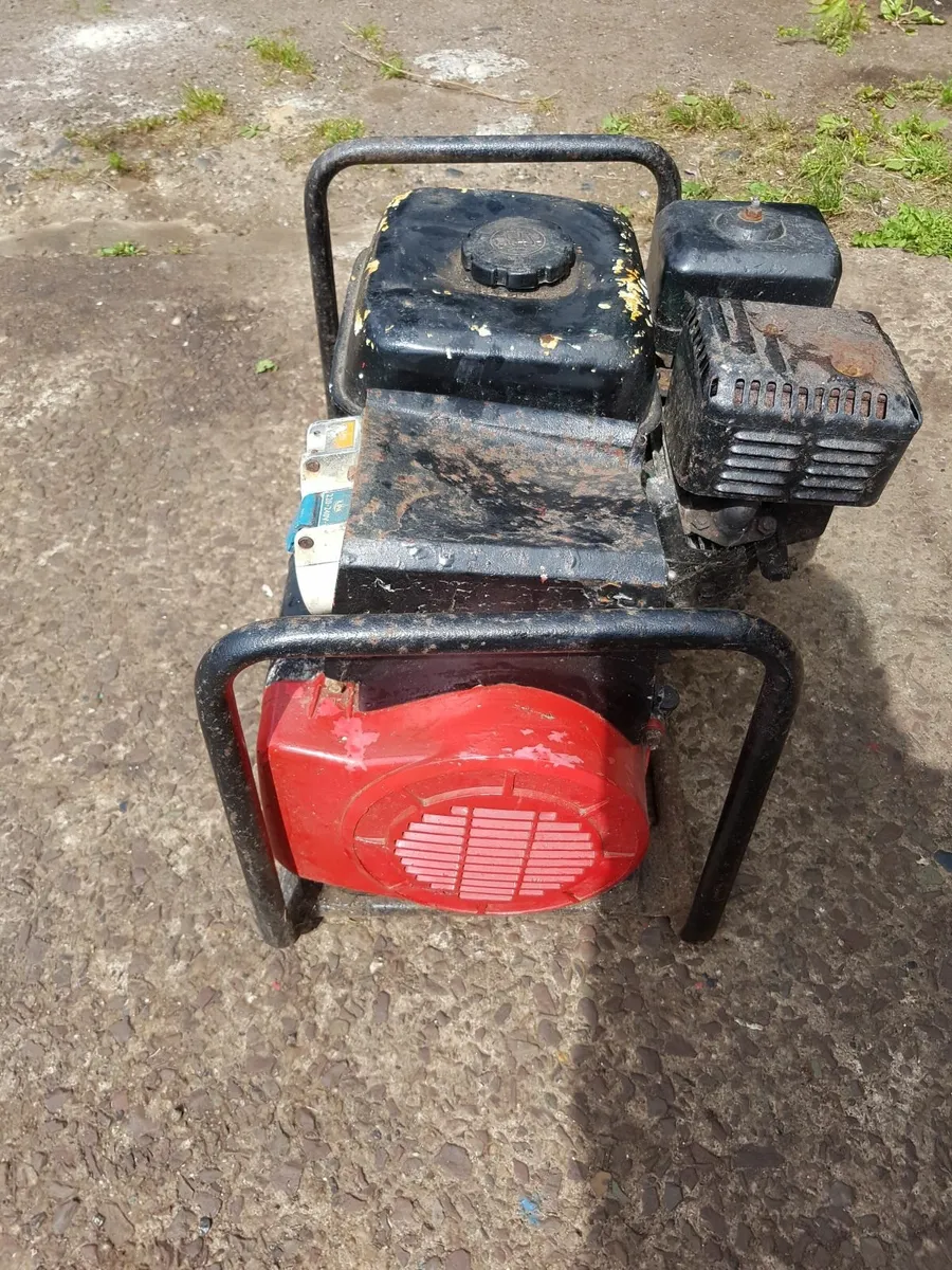 HONDA GENERATOR - FOR SALE - Image 2