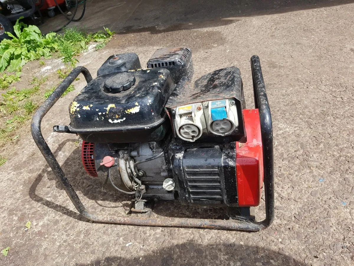 HONDA GENERATOR - FOR SALE - Image 1