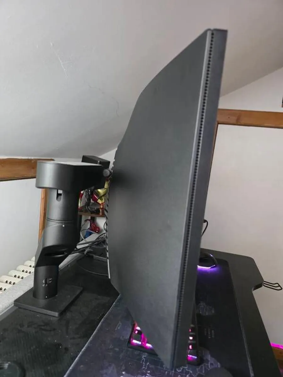 Gaming Monitor with MSA20 - Image 2