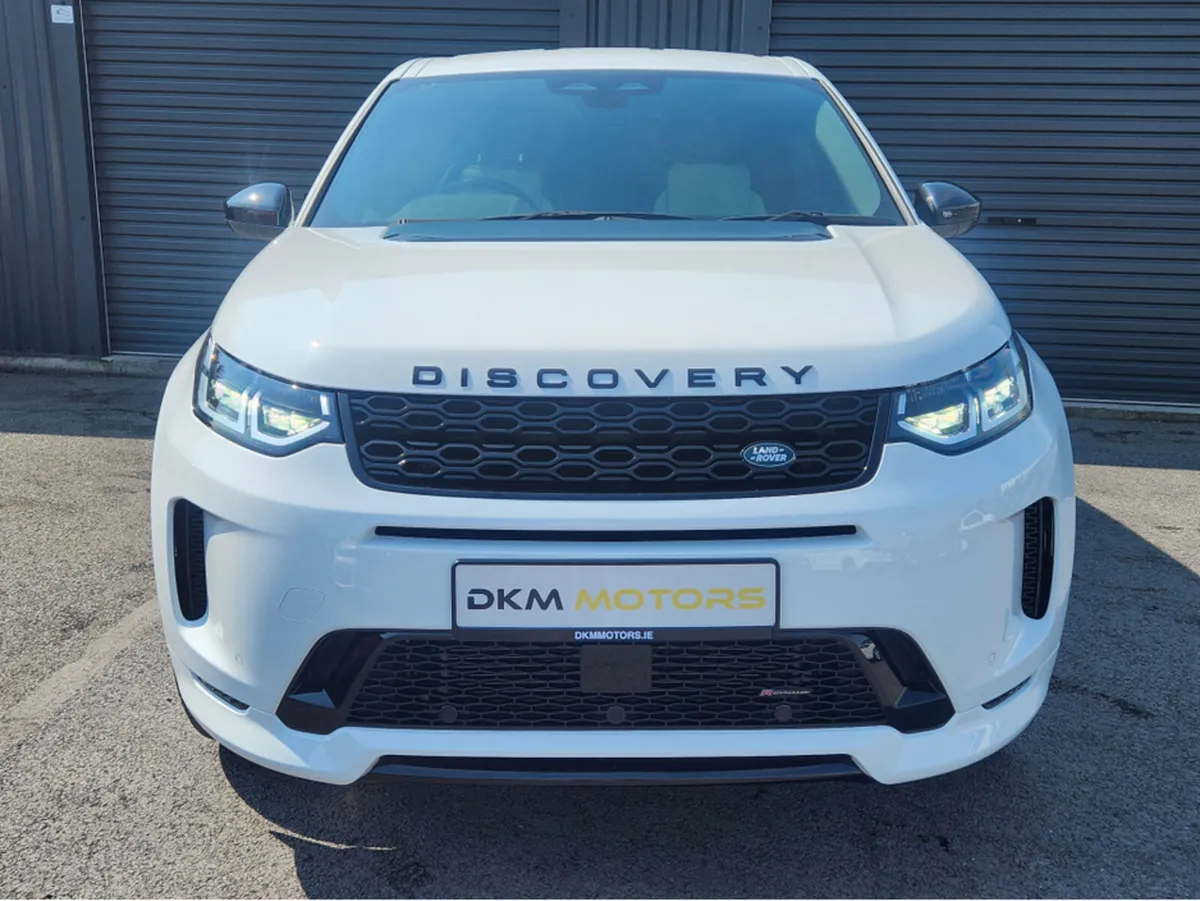 Land Rover Discovery Sport SPORT 1.5 PHEV R-DYN - Image 2