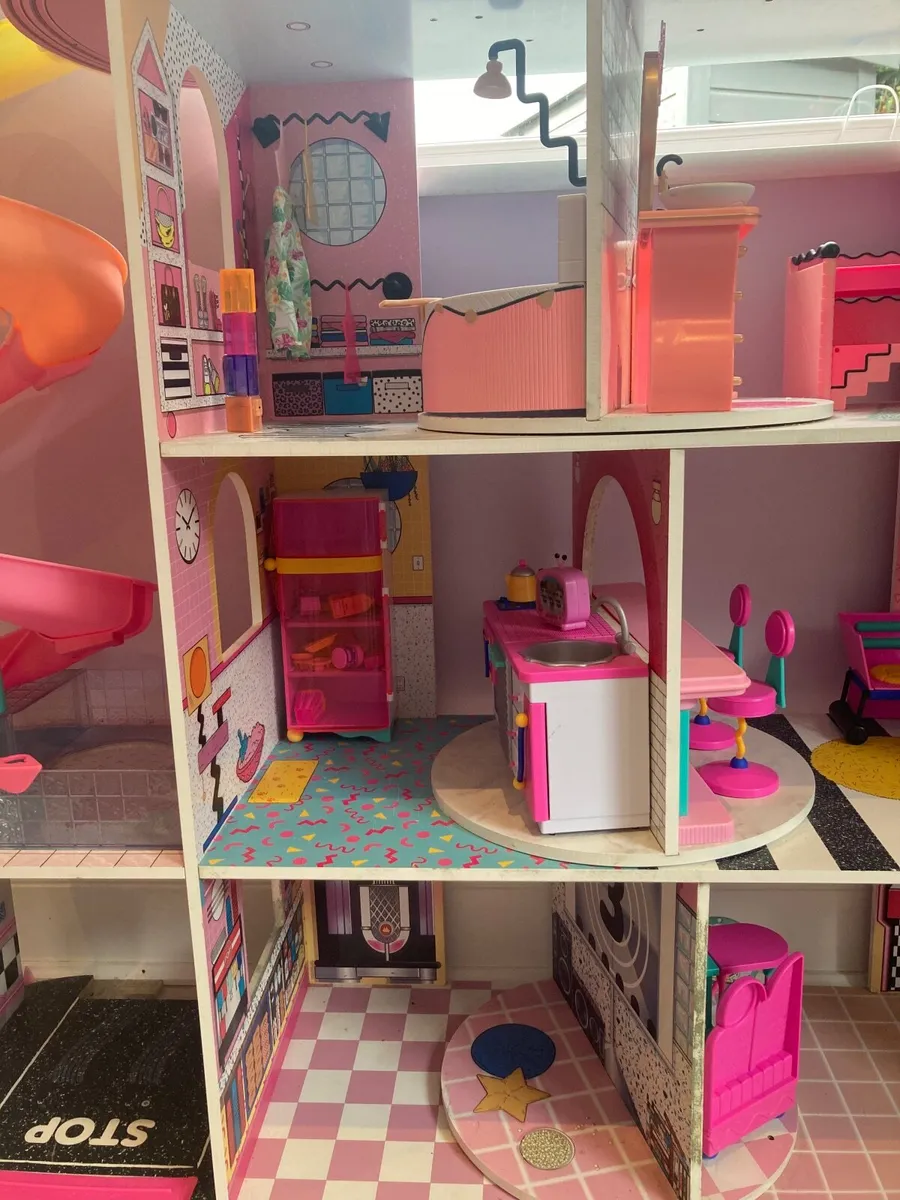 LOL Doll House - Image 4