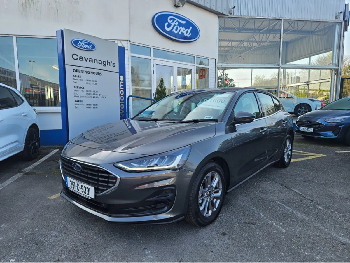 Ford Focus TITANIUM 5DR 1.0L 125 MHEV 6 - Image 1