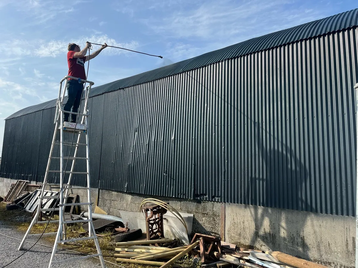 Cleaning and painting on farm, Sheds - Image 3