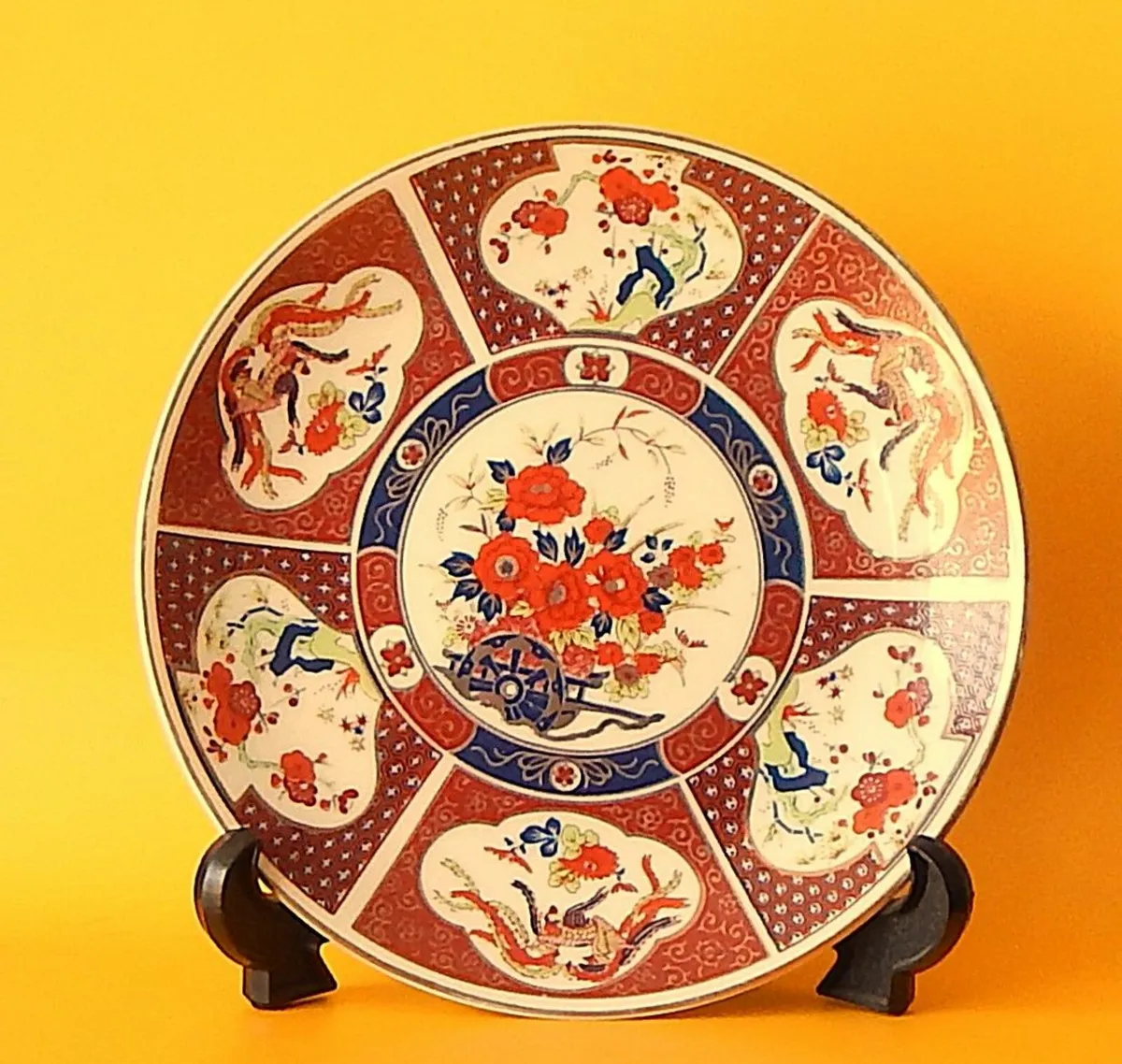 2 Japanese Imari Hand Decorated Porcelain Plates - Image 2