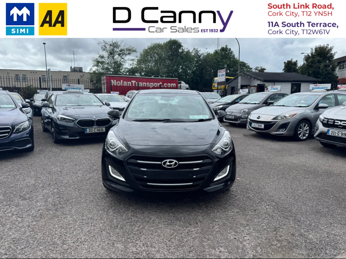 Hyundai i30 1.6 DELUXE 5DR - Image 2